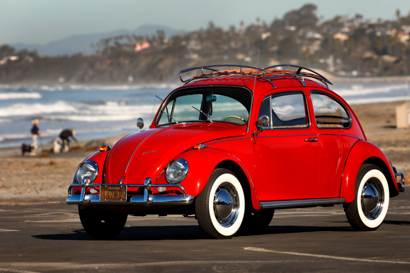 Illustration for article titled Volkswagen Restores Woman's Beloved Beetle She's Had For 52 Years